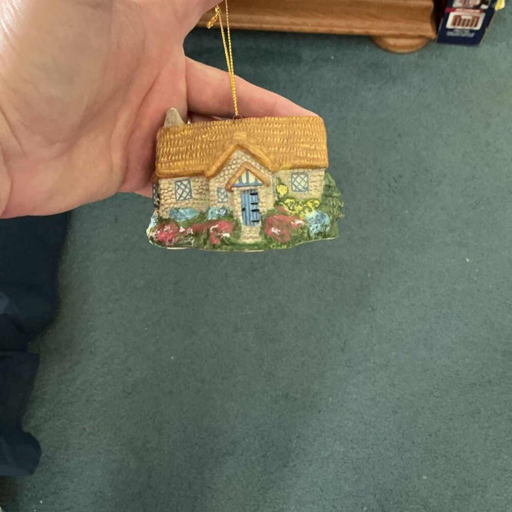 Thomas kinkade Cedar Nook Cottage Ornament Hawthorne Village Candlelight #108